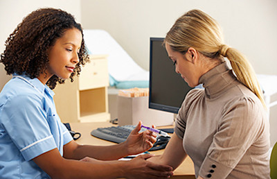 Woman gets vaccine