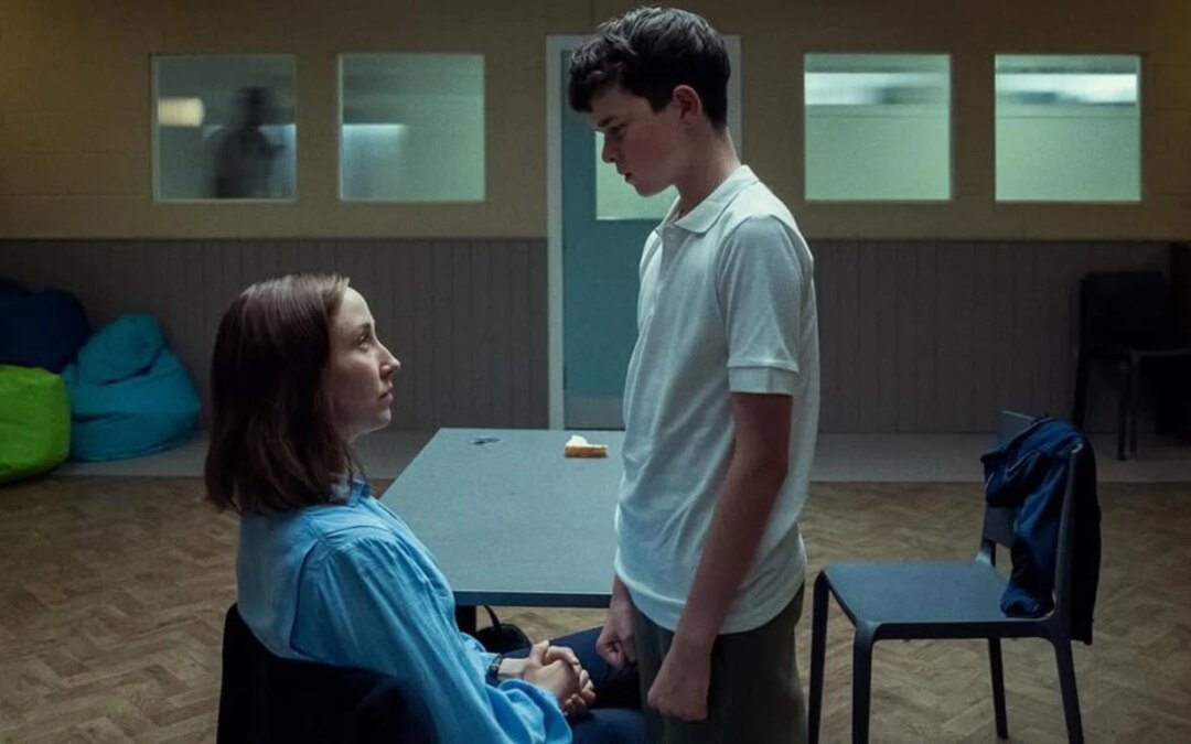 Effects of social media on teens: Impact and tips for parents